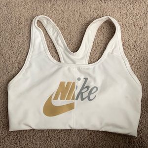 white nike sports bra